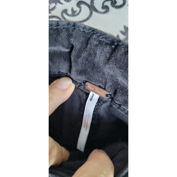 Free People Velvet Flare Pants Size 6 Brown/Chocolate Boho 70s Vintage - Picture 4 of 12